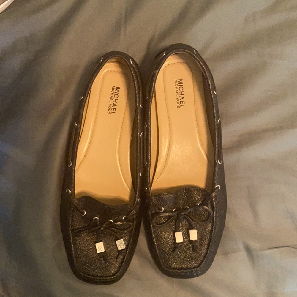 Michael Kors black leather flats size 8